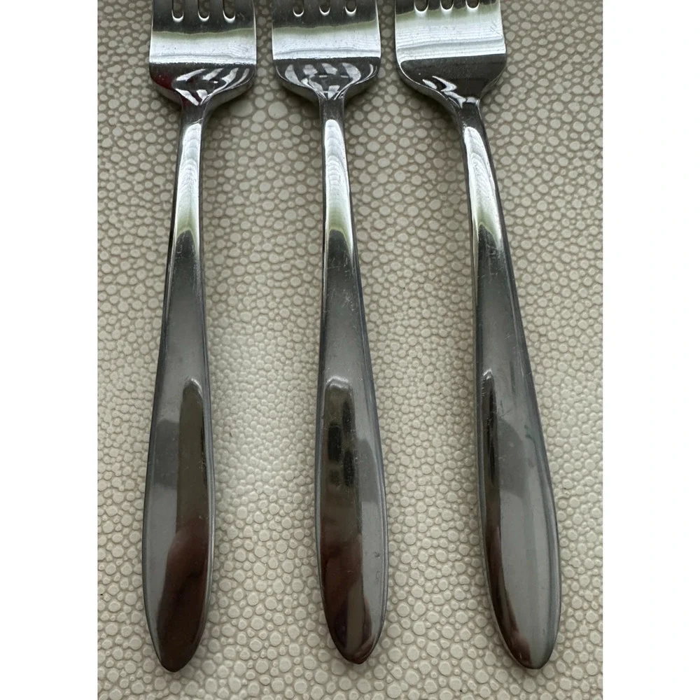 Oneida Glissade Dinner Fork Stainless Set of 3 Forks 7 7/8
